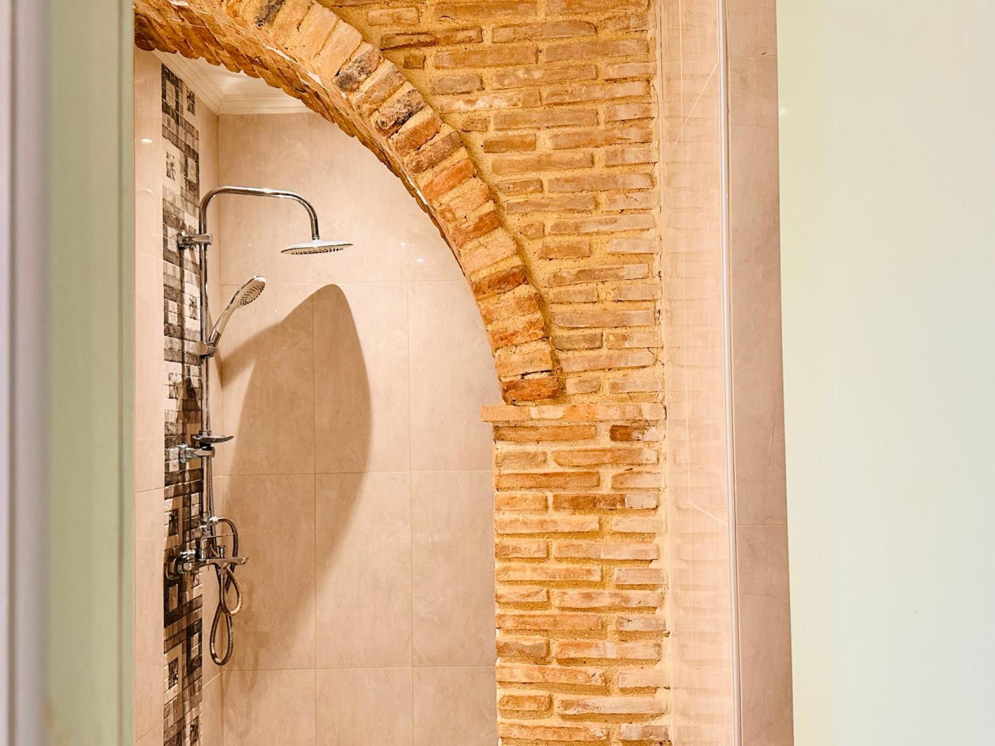 Dolce Vita - Spacious Renovated With Unique Decor Perfect For 4 In Ideal For Fun And Relaxation